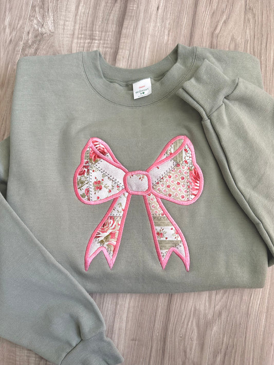 Embroidered Bow Appliqué Sweatshirt